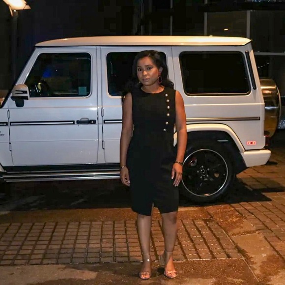 Black Dress - Picture 5 of 13